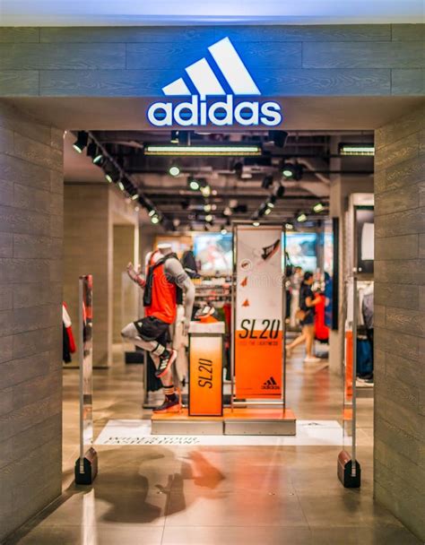 adidas singapore stores.